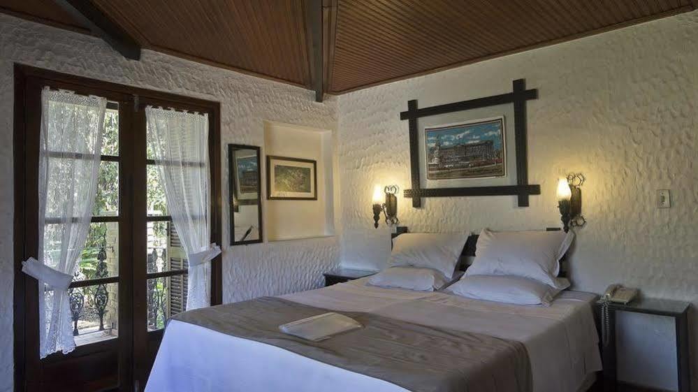 Hotel Britannia Пенеду Екстер'єр фото